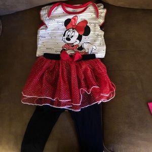 Disney mini mouse outfit set !